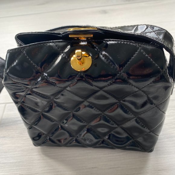 Authentic Vintage Chanel Bag - Picture 11 of 12